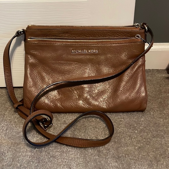 MICHAEL Michael Kors Handbags - Michael Kors. Brown